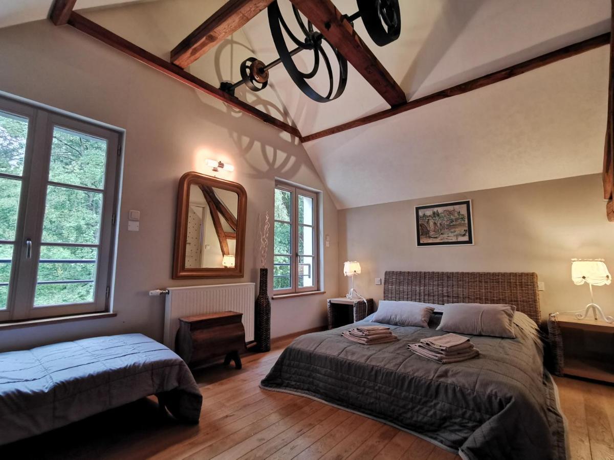 Le Petit Moulin Bed and Breakfast Faverelles Exteriör bild