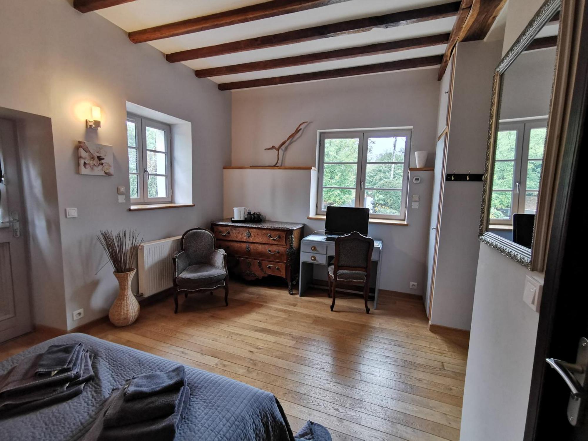 Le Petit Moulin Bed and Breakfast Faverelles Rum bild
