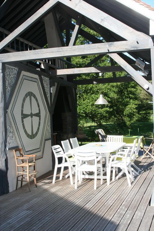 Le Petit Moulin Bed and Breakfast Faverelles Exteriör bild